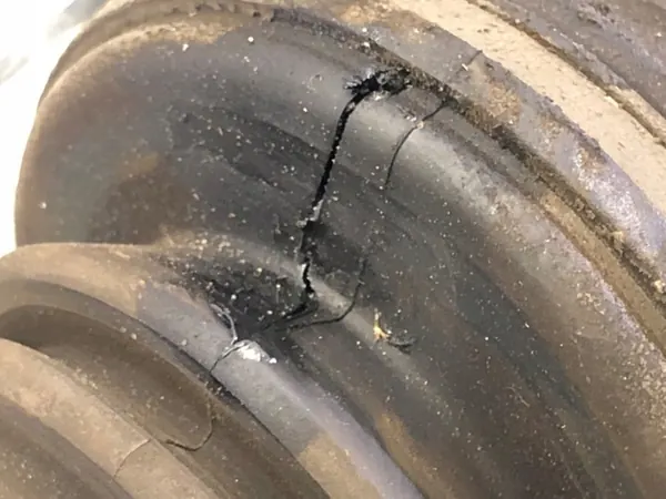 Framre höger drivaxel Skoda Octavia II 1.6 102HK image 4