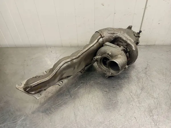 Audi A8 S8 D4 4H Turboalimentador OE 079145704F image 4