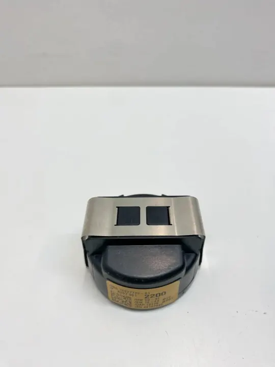 Mercedes Regensensor OEM 2079012200 - Gebraucht image 3