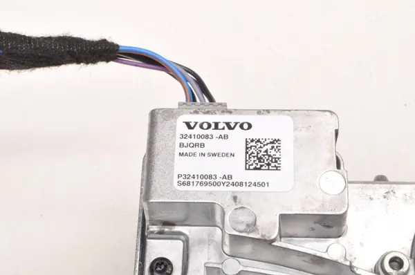 Caméra radar avant Volvo XC60 II OEM 32410083 image 7