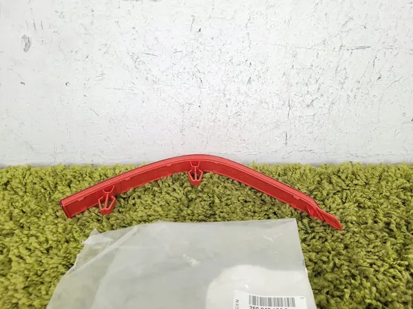 Takavalo Oikea VW T6 Transporter 15- image 2