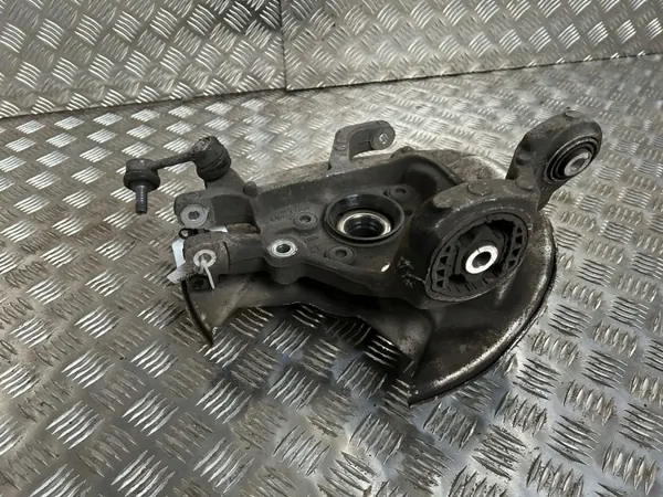Volvo XC90 2020 Hinterradnabe OEM 31658320 image 3