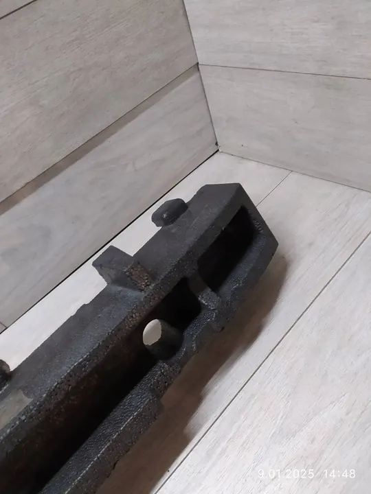 Nissan Qashqai II Etupuskuri Iskunvaimennin 62090-4EA1B image 2