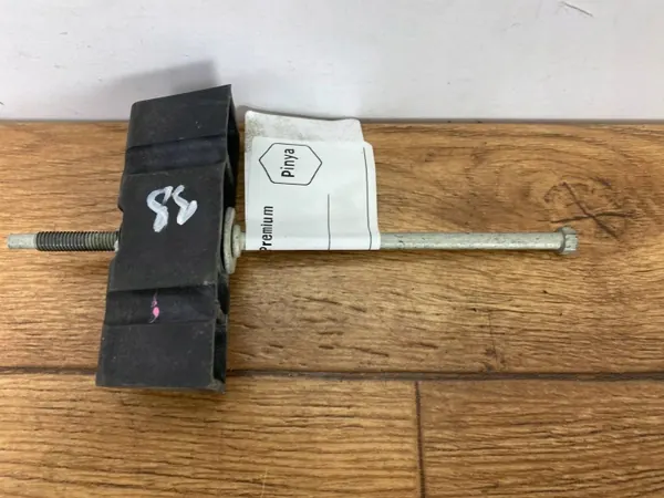 Reserveradschraube Ford Mustang VII OEM SRUBAZAPSD image 5