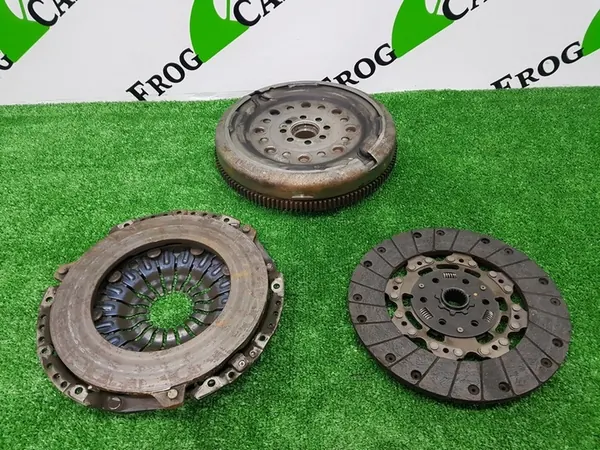 Audi Q3 8U Volante de Embreagem 06j105266ac / 06j141025g image 4