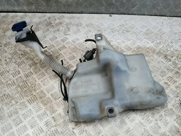 Scheibenwaschbehälter Ford C-MAX MK2 OEM AV6113K163B image 2