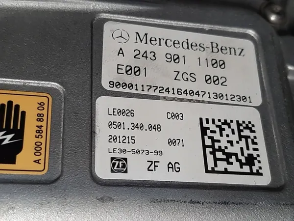 Motor elétrico Mercedes EQB OEM A2433408901 - Usado image 6