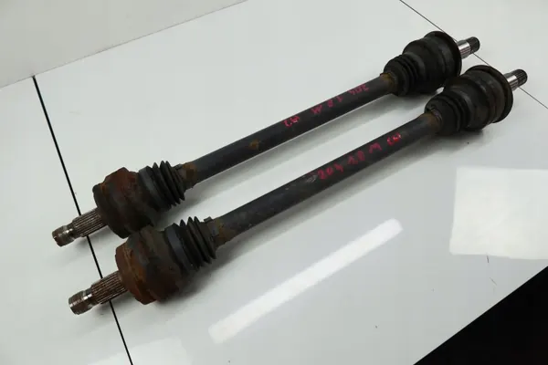 Arbre de transmission Mercedes W204 1.8 CGI manuel OEM 204-półoś-m image 5