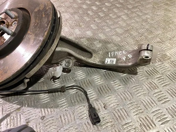 Moyeu de roue avant Jaguar I-Pace 2020 OEM J9D33K185BB image 4