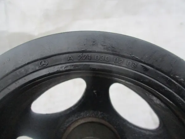 MERCEDES W204 W212 W207 SLK R171 1.8 CGI Polia do virabrequim A2710300203 image 3