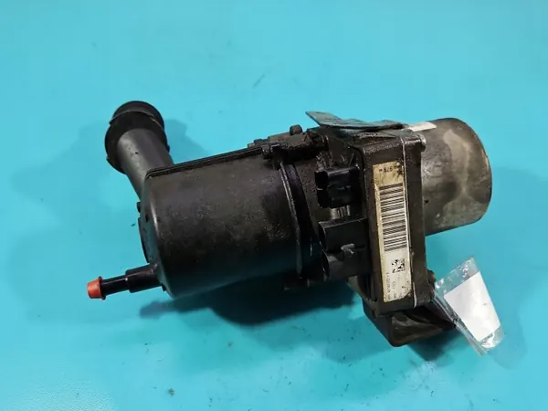 Ohjaustehostimen pumppu Peugeot 3008 I 1.6 HDI OEM 9803397980 image 4