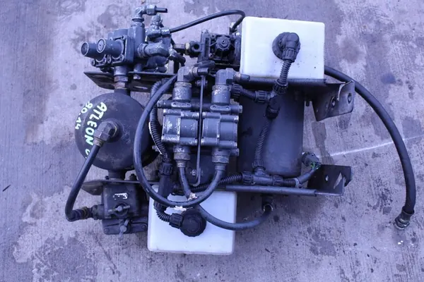 Pompes de distribution de frein Nissan Atleon 01r. 80.14 4.0D image 6