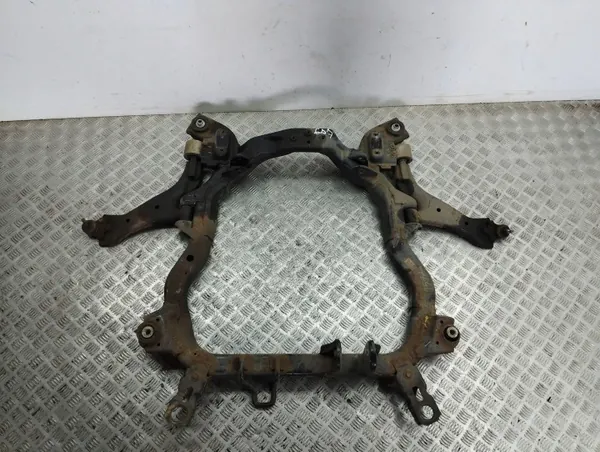 Opel Antara 2012 Etuapukehys OEM AMD90731 image 2