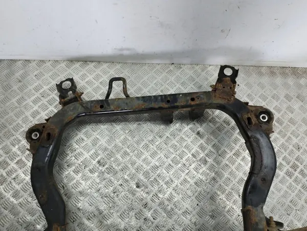 Opel Antara 2012 Etuapukehys OEM AMD90731 image 6
