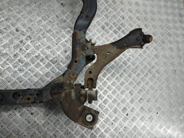 Opel Antara 2012 Etuapukehys OEM AMD90731 image 9