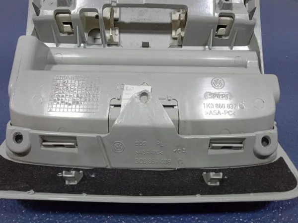 VW Golf 6 Lampes Intérieures OEM 3C0867489 Occasion image 6