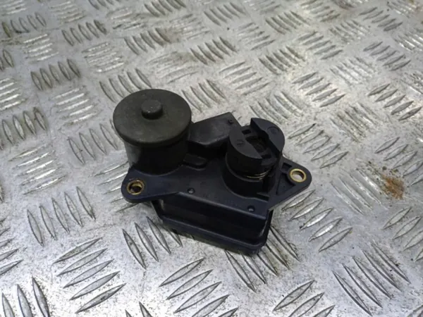 Mercedes B-Klasse Spruitstukactuator OEM 01 image 3