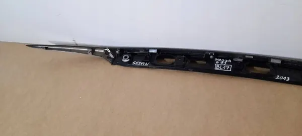 Mazda 6 dashboard lichtstrip OEM Ghk1-50811 image 7