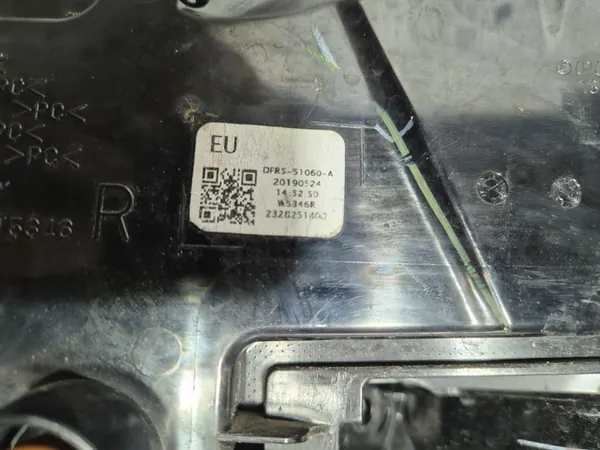 MAZDA CX30 CX-30 19r> Halógeno LED Derecho image 3