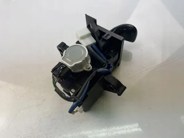 Pomo de cambios Toyota Auris OEM 750583LHD - Usado image 4