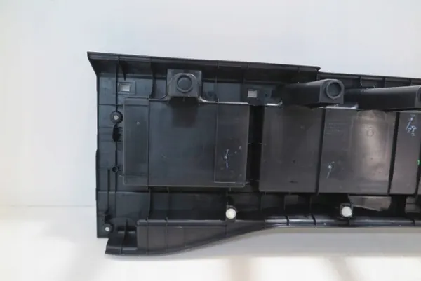 Étagre coffre arrière OEM 5857742040 pour Toyota RAV4 IV image 6