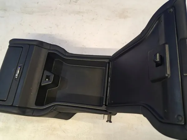 Armstöds dryckeshållare Lexus RX OEM CUPHOLDER image 3
