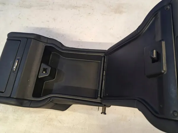 Armstöds dryckeshållare Lexus RX OEM CUPHOLDER image 4