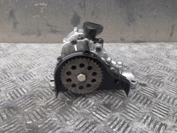 Bomba de aceite OEM 55487858 para Opel Astra J 1.6L Diésel image 2