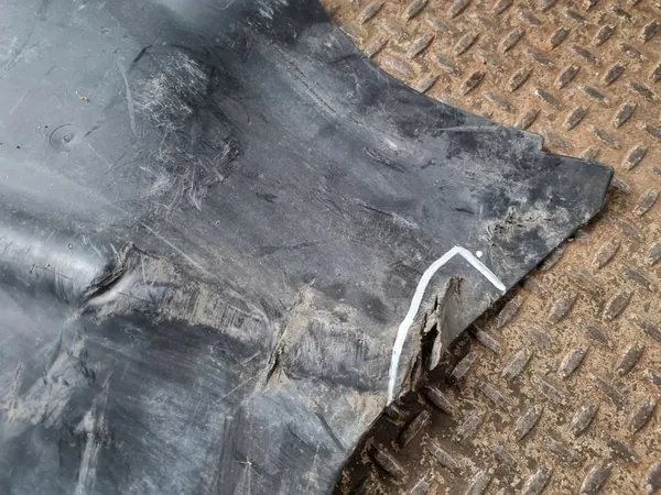 DODGE CHALLENGER 2015- Motoröverdrag 4WD 68214816AA image 2