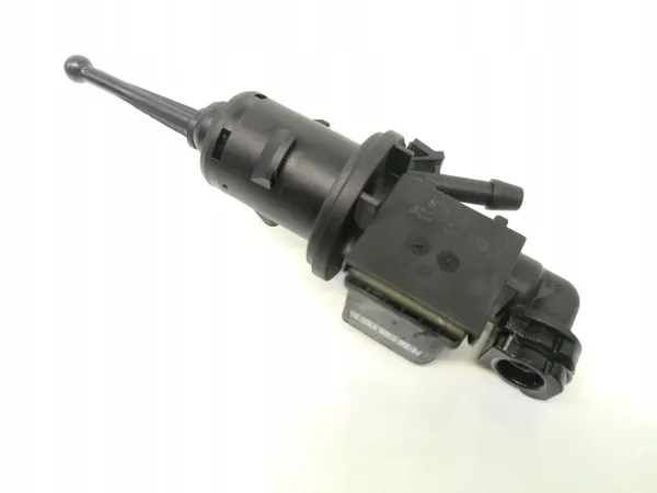 Cilindro esclavo embrague VW Passat B6 OEM 3C0721388C image 3