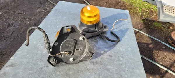 Lumière d'Avertissement MAN LED Toit 81.25207-0004 image 4