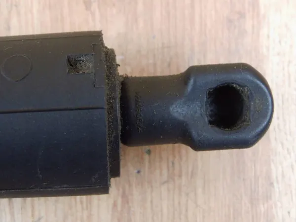 Bakluckstöd Jeep Grand Cherokee 68231347AC image 2