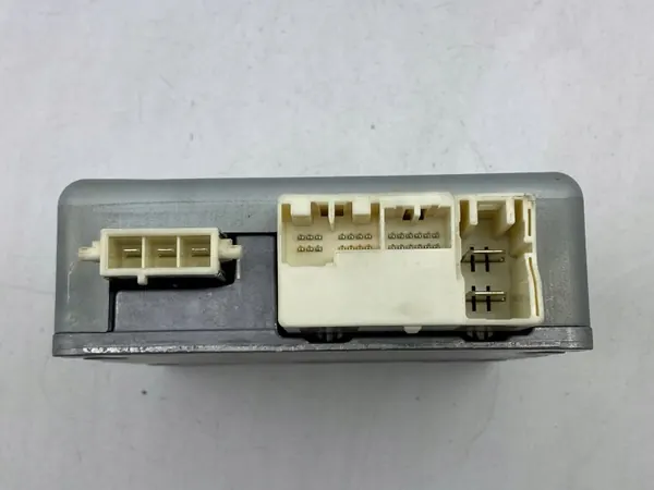 Module direction assistée OEM 8965002640 image 4