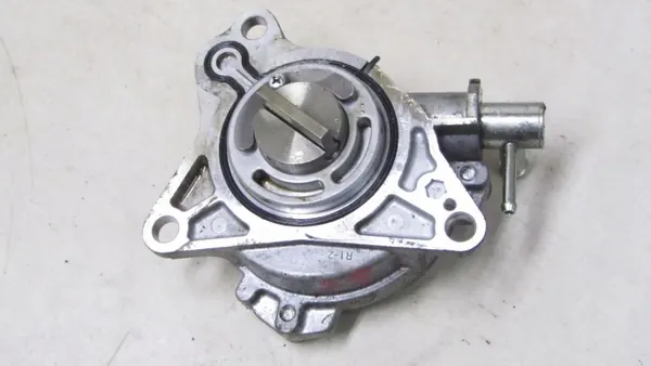 Pompe à vide Suzuki OEM 135/094 pour Vitara III 1.4T image 5