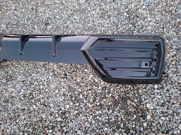 OEM 51127884938 Takapuskurin spoileri BMW X2 U10 M-Paketti image 3