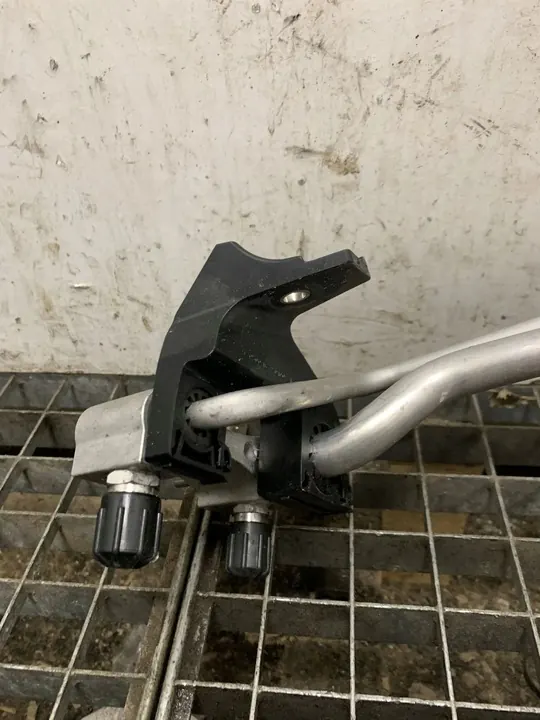 BMW X5 F15 X6 F16 Ilmastointiletku 9271894 image 2