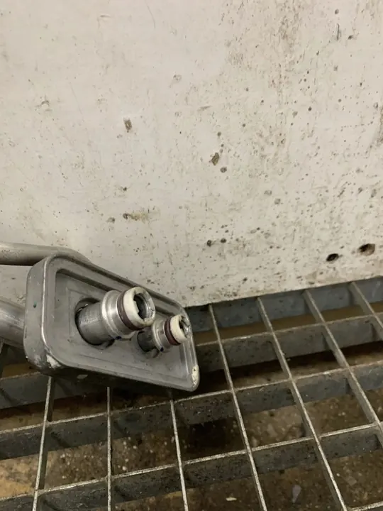 BMW X5 F15 X6 F16 Ilmastointiletku 9271894 image 6