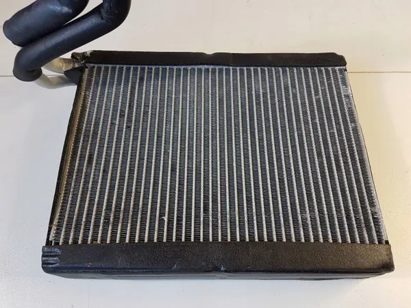 Evaporador AC Peugeot 2008 II OEM 7015011027 image 4