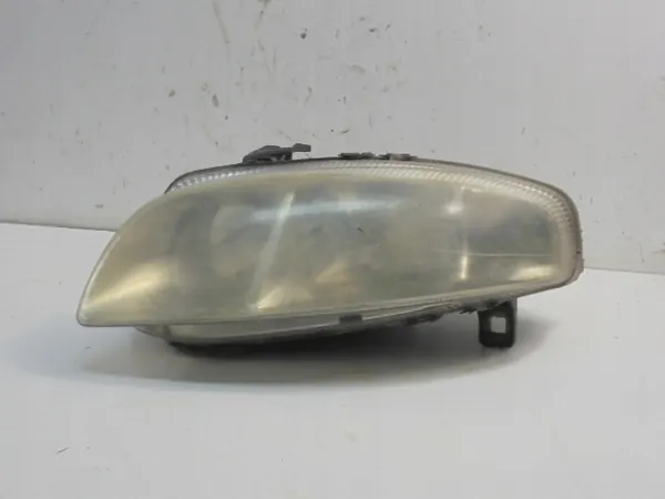 Farol Alfa Romeo OE 60681584 - Lado esquerdo usado image 10