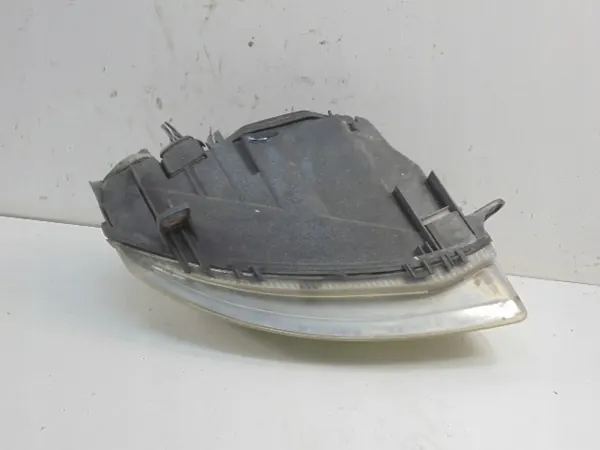Farol Alfa Romeo OE 60681584 - Lado esquerdo usado image 5