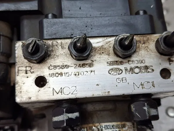 ABS-pump OEM S25154875 för Hyundai i20 II - Begagnad image 7