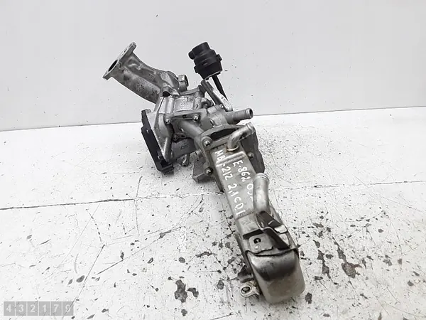 Vanne EGR Mercedes E Class 2009 A6511400160Q03 image 2