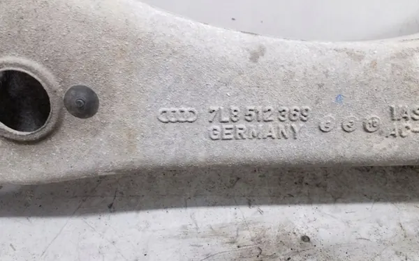 2012 Audi Q7 4L Rear Shock Mount 7L8512369 image 5