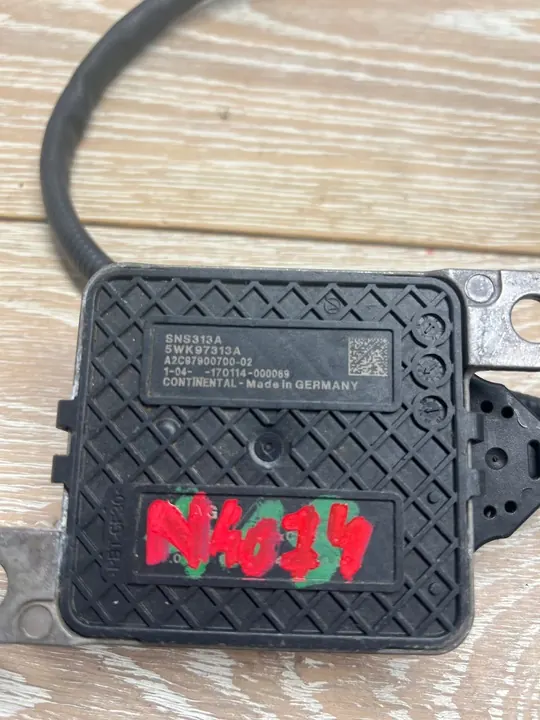 CZUNIK NOX VW AUDI SKODA 04L907805CR image 2