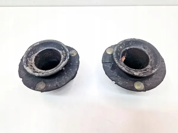 OEM 12432000473 Voor rechter schokdemperbevestiging Mercedes image 2