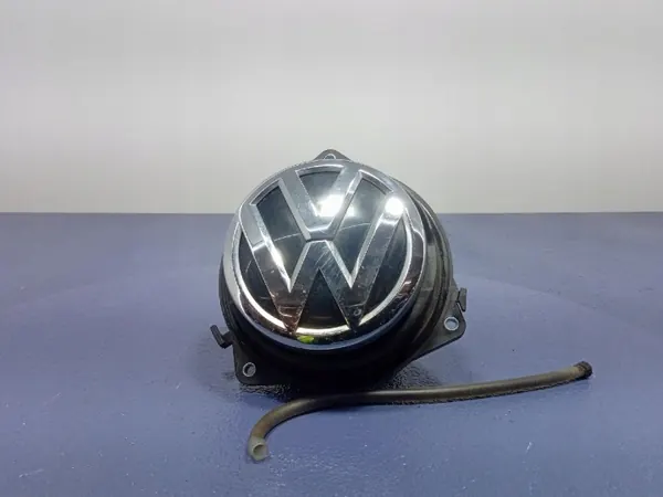 OEM 510827469F bakluckhandtag logo för VW Passat B8 image 2