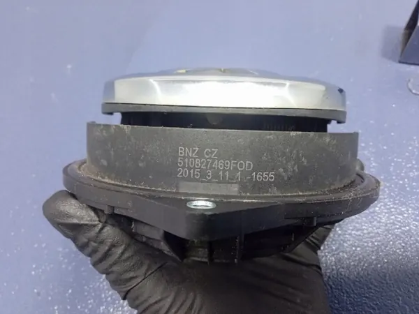 OEM 510827469F bakluckhandtag logo för VW Passat B8 image 6