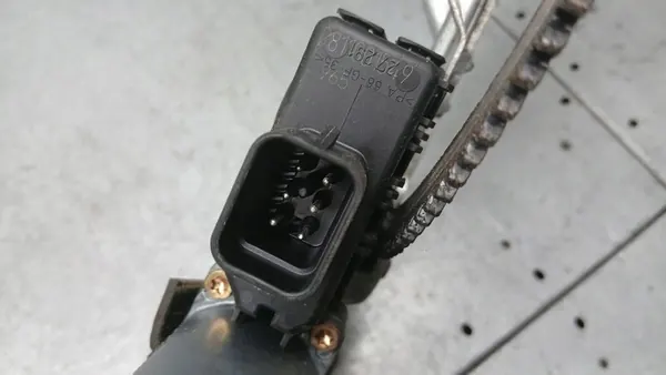 Elevador de vidro dianteiro direito Opel Zafira A 99-03 90579356 image 10