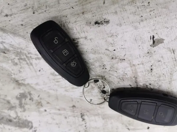 Mando Ford Mondeo MK4 07-14 OEM KLUCZYKI PILOT image 3