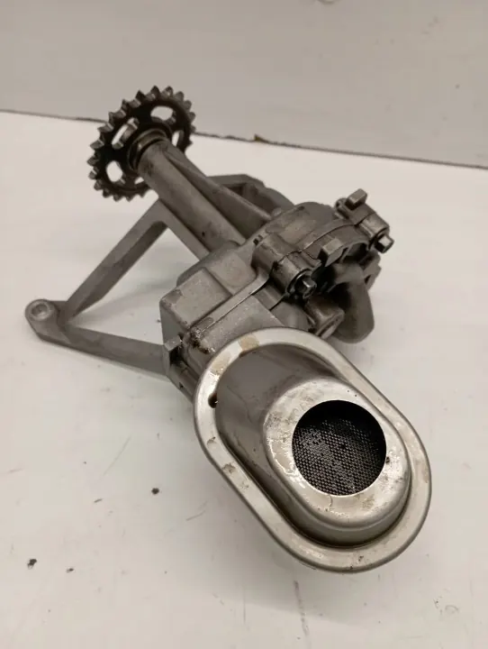Pompe à huile OEM 9682393380 pour Peugeot 3008 2.0 HDI image 3
